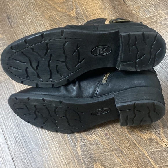 SOFFT BROOKDALE MOTO ANKLE BOOTIE IN BLACK SOFT SLOUCHED FULL GRAIN LEATHER - Picture 11 of 14